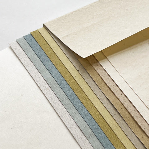 Tājā Cotton Rag Writing Papers Sampler in Folder IN-LSet100